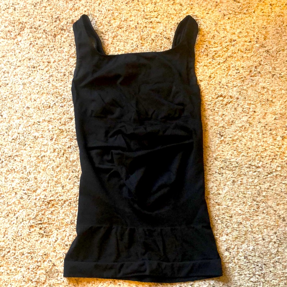 Blanqi everyday belly support maternity tank
